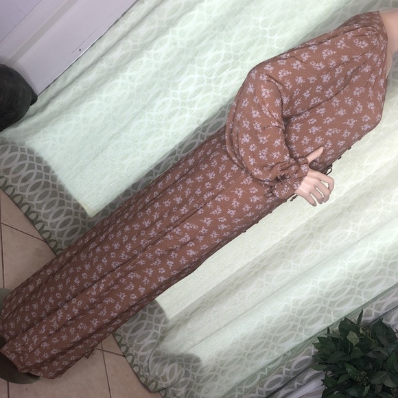 WOMEN'S LONG SLEEVE FLORAL MAXI DRESS - Picture 9 of 10